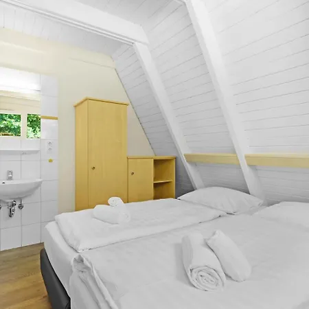 4-person Bungalow In The Holiday Park Landal Hochwald Kell am See