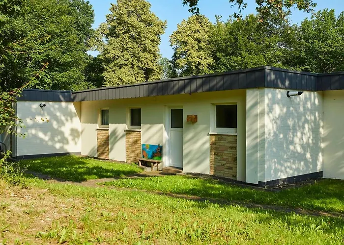 4-person Bungalow In The Holiday Park Landal Hochwald Hotel Kell am See